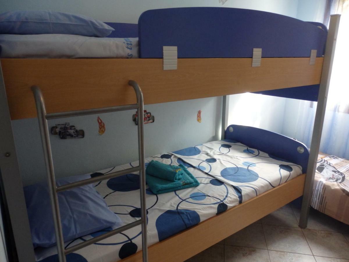 Το μικρό Σπίτι στον Ελαιώνα Βίλα Λεφόκαστρο Εξωτερικό φωτογραφία